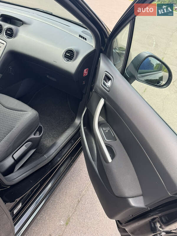 Универсал Peugeot 308 2008 в Ровно