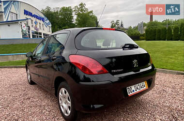 Хэтчбек Peugeot 308 2007 в 