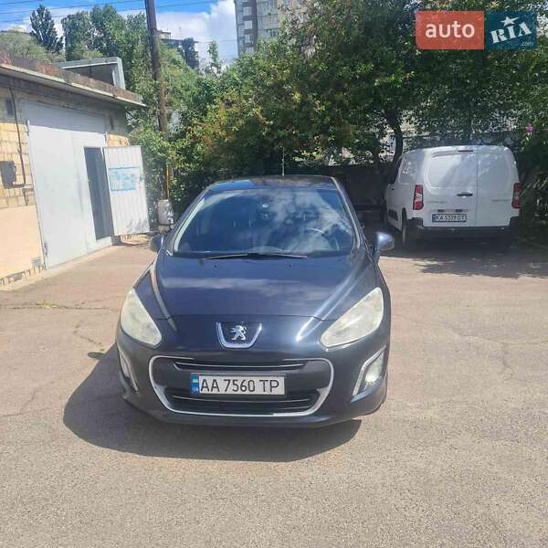 Peugeot 308 2012