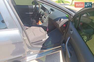 Хетчбек Peugeot 308 2008 в 