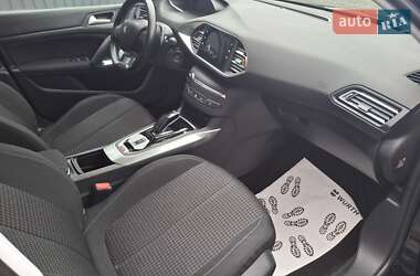 Універсал Peugeot 308 2021 в 