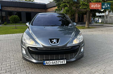 Хетчбек Peugeot 308 2008 в 