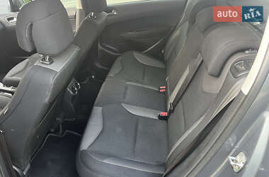 Хетчбек Peugeot 308 2008 в 