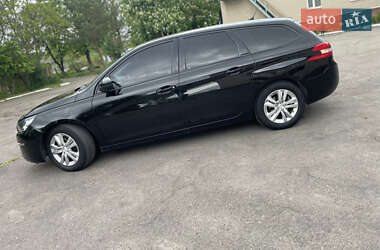 Універсал Peugeot 308 2015 в 