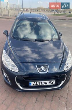 Универсал Peugeot 308 2013 в Львове