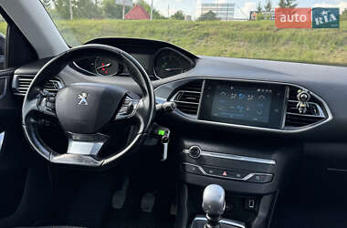 Универсал Peugeot 308 2018 в 