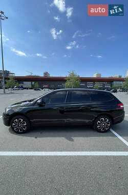 Универсал Peugeot 308 2014 в 