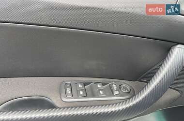 Хетчбек Peugeot 308 2013 в 