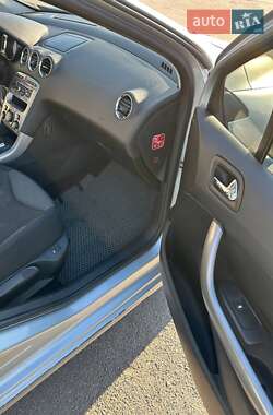 Универсал Peugeot 308 2012 в 