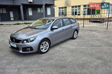 Универсал Peugeot 308 2018 в 