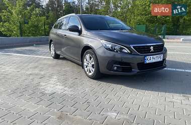 Универсал Peugeot 308 2018 в Киеве