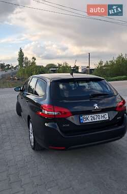 Універсал Peugeot 308 2015 в 