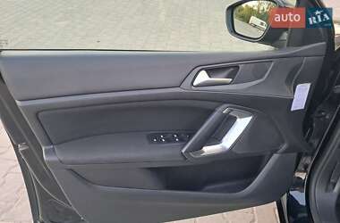 Універсал Peugeot 308 2015 в 