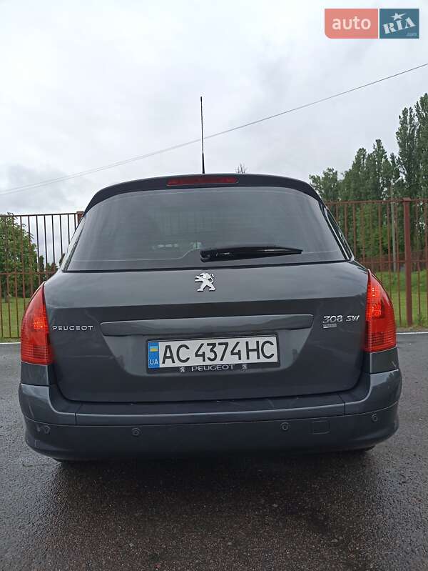 Универсал Peugeot 308 2011 в Луцке