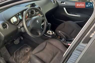 Хэтчбек Peugeot 308 2008 в 