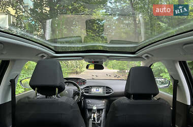 Універсал Peugeot 308 2015 в 