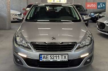 Универсал Peugeot 308 2016 в Каменском