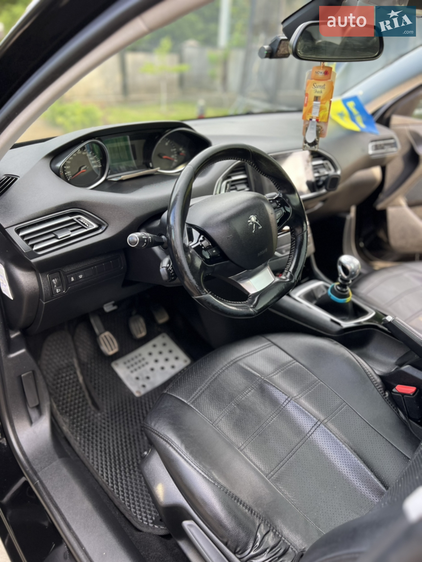 2015 Peugeot 308 - мініатюра 12
