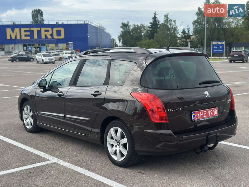 Універсал Peugeot 308 2011 в Житомирі