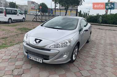 Кабриолет Peugeot 308 2009 в 