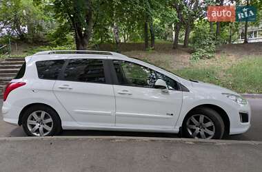 Универсал Peugeot 308 2013 в 