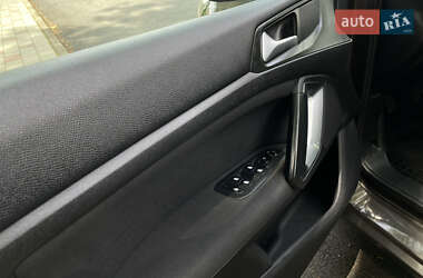 Универсал Peugeot 308 2014 в 