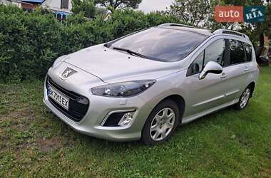 Универсал Peugeot 308 2011 в Вараше