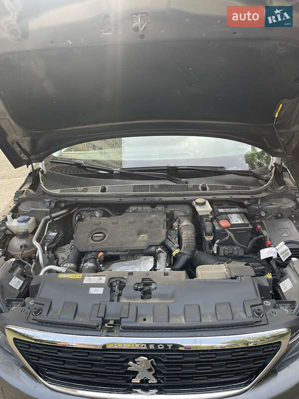 Универсал Peugeot 308 2020 в Киеве