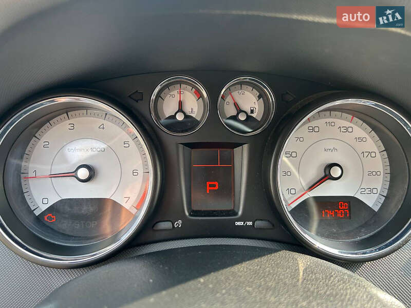 Хетчбек Peugeot 308 2009 в Києві