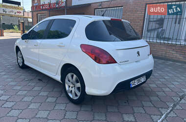 Хетчбек Peugeot 308 2011 в Кривому Розі