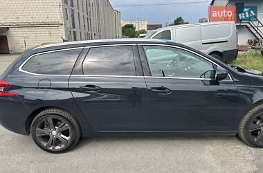 Універсал Peugeot 308 2015 в 