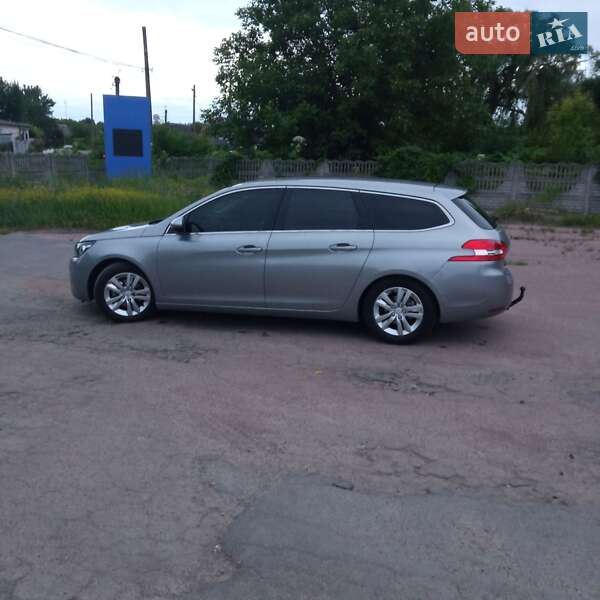 Універсал Peugeot 308 2015 в Бердичеві