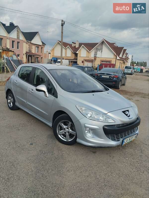 Хэтчбек Peugeot 308 2007 в Черкассах
