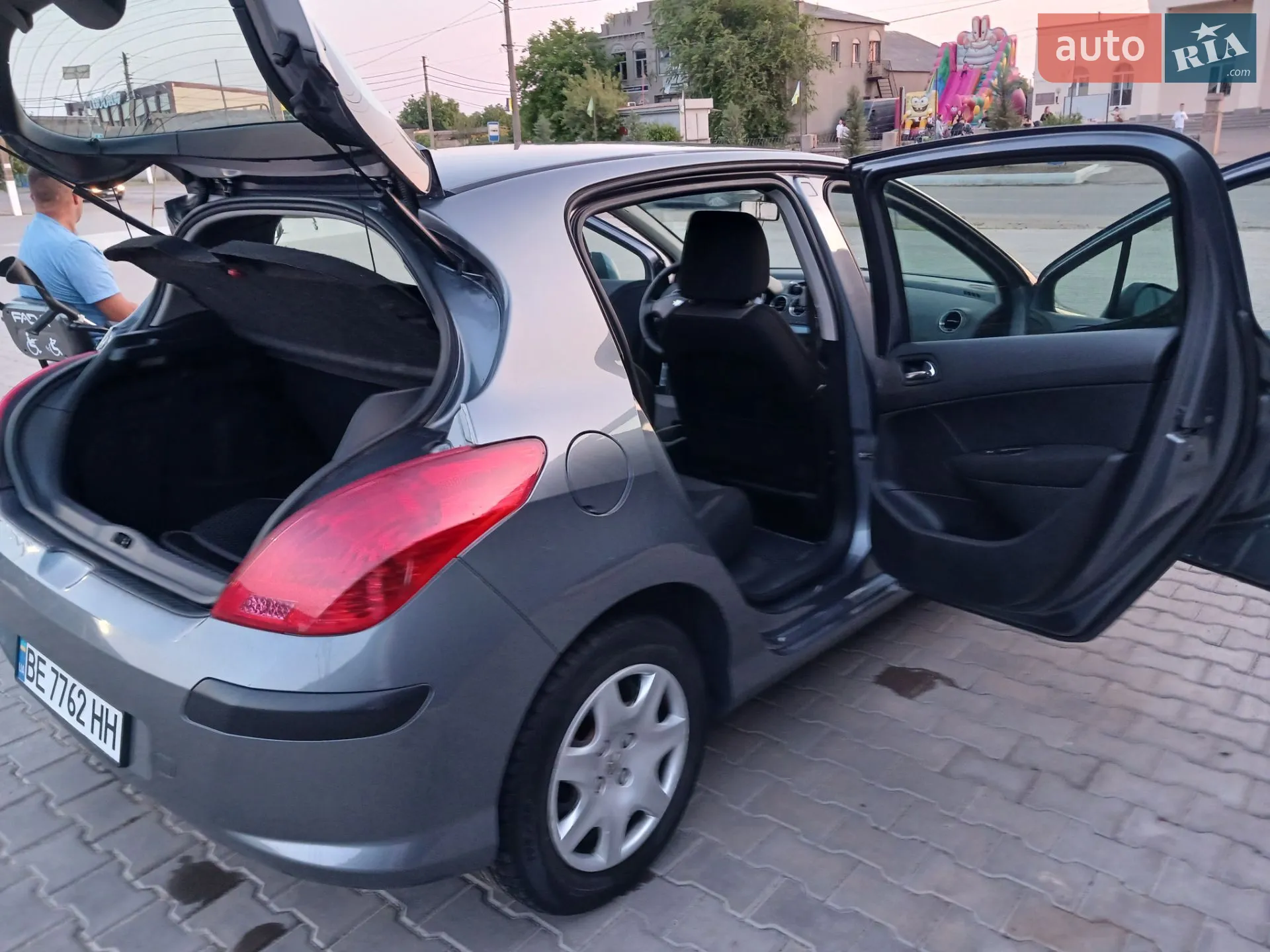 2010 Peugeot 308 - мініатюра 14