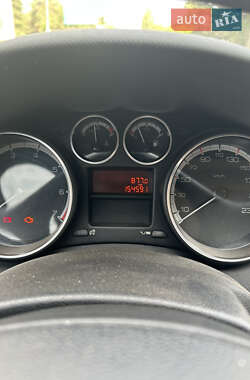 Хетчбек Peugeot 308 2008 в 