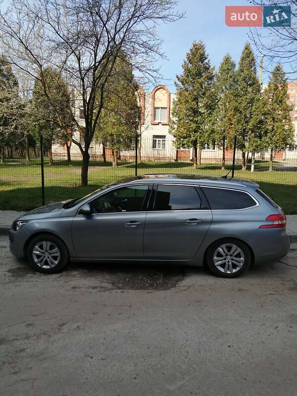 Універсал Peugeot 308 2015 в Полтаві