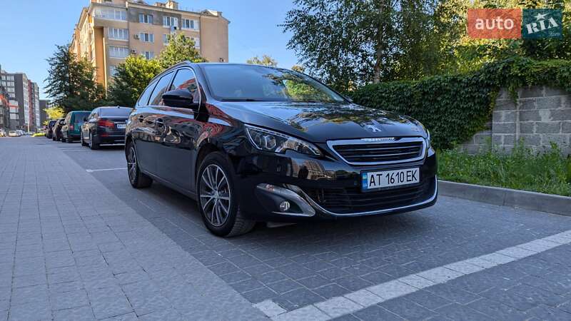 Універсал Peugeot 308 2015 в Івано-Франківську