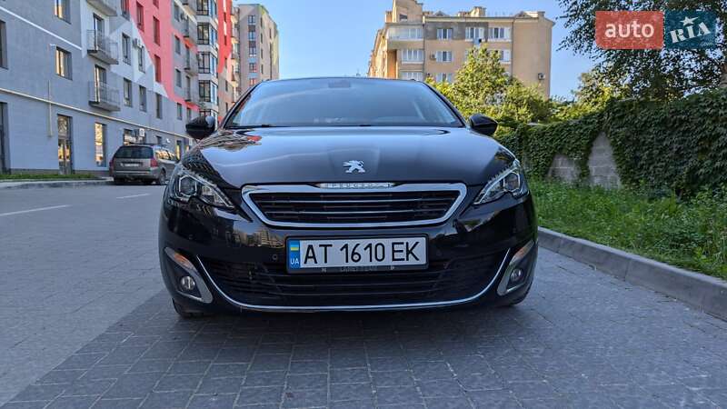 Універсал Peugeot 308 2015 в Івано-Франківську