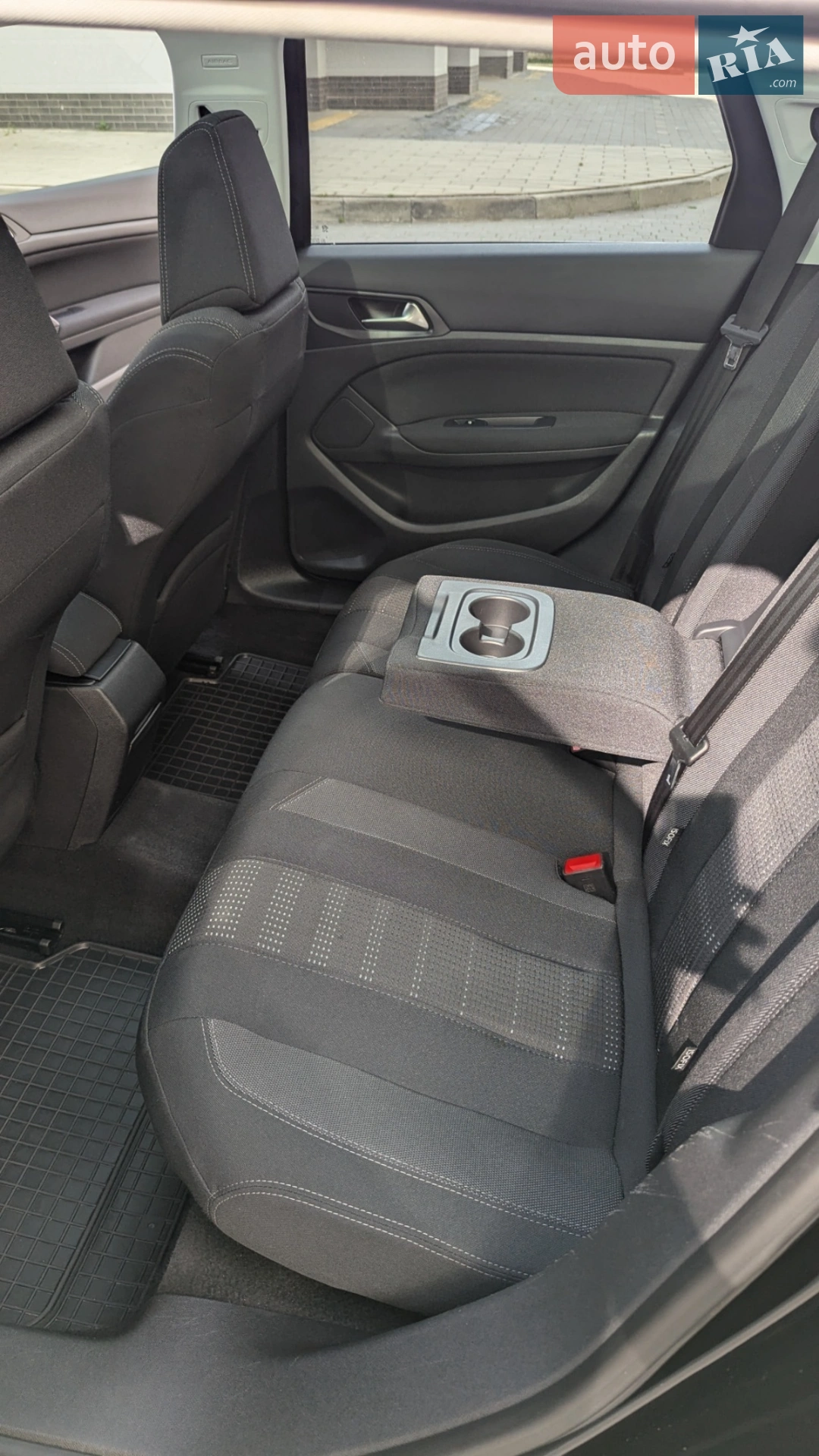 2015 Peugeot 308 - мініатюра 27
