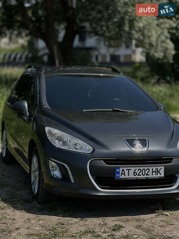 Peugeot 308 2013