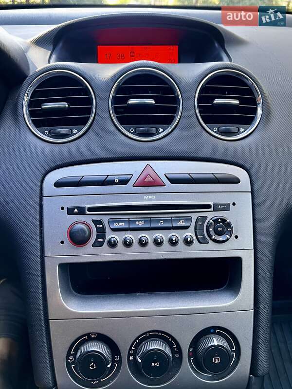 Универсал Peugeot 308 2008 в Днепре