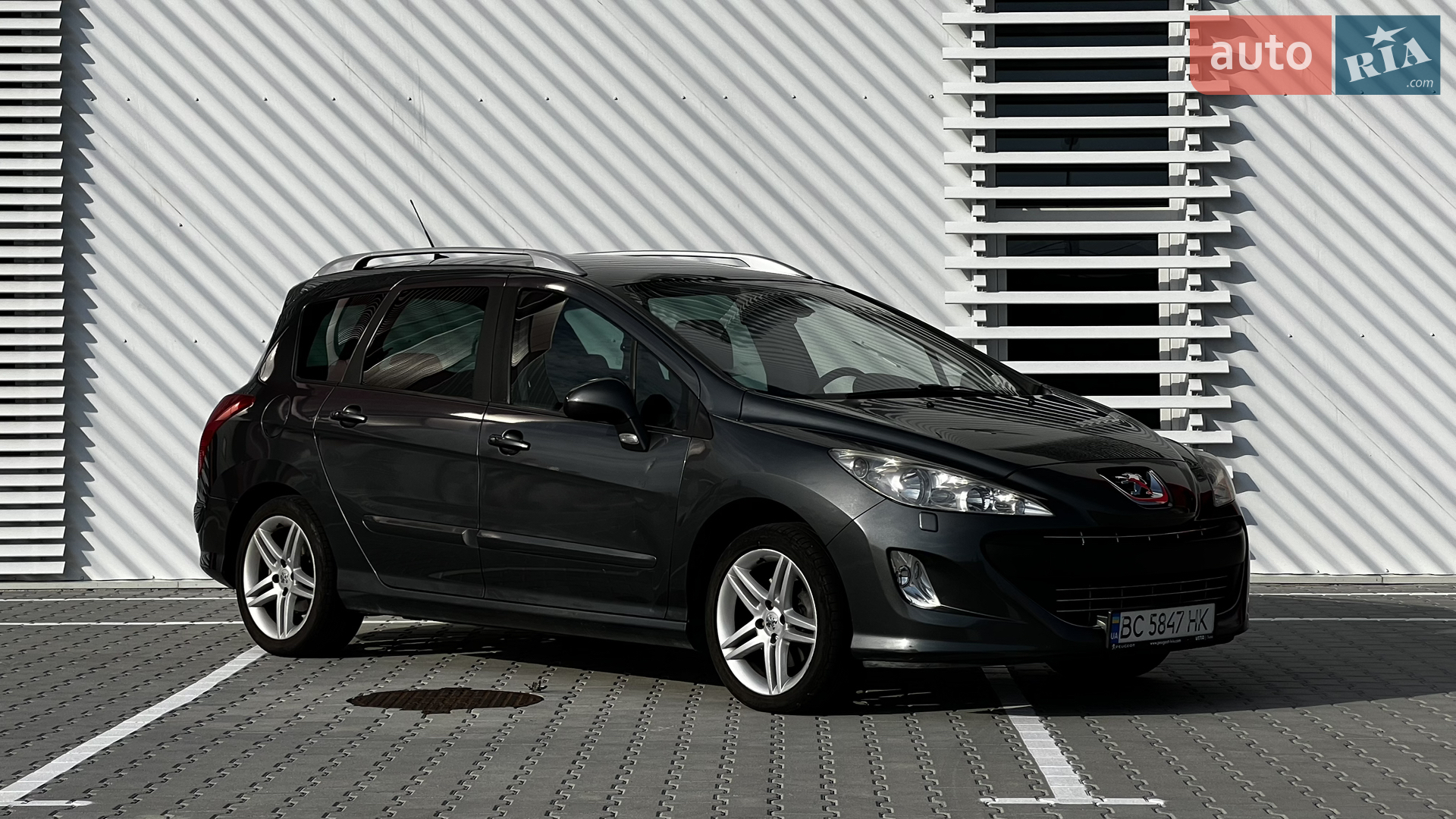 2011 Peugeot 308 - фото 1