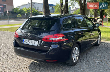 Універсал Peugeot 308 2016 в Виноградові