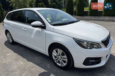 Универсал Peugeot 308 2019 в Хмельницком