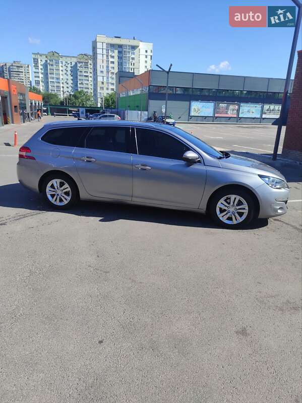Універсал Peugeot 308 2015 в Харкові
