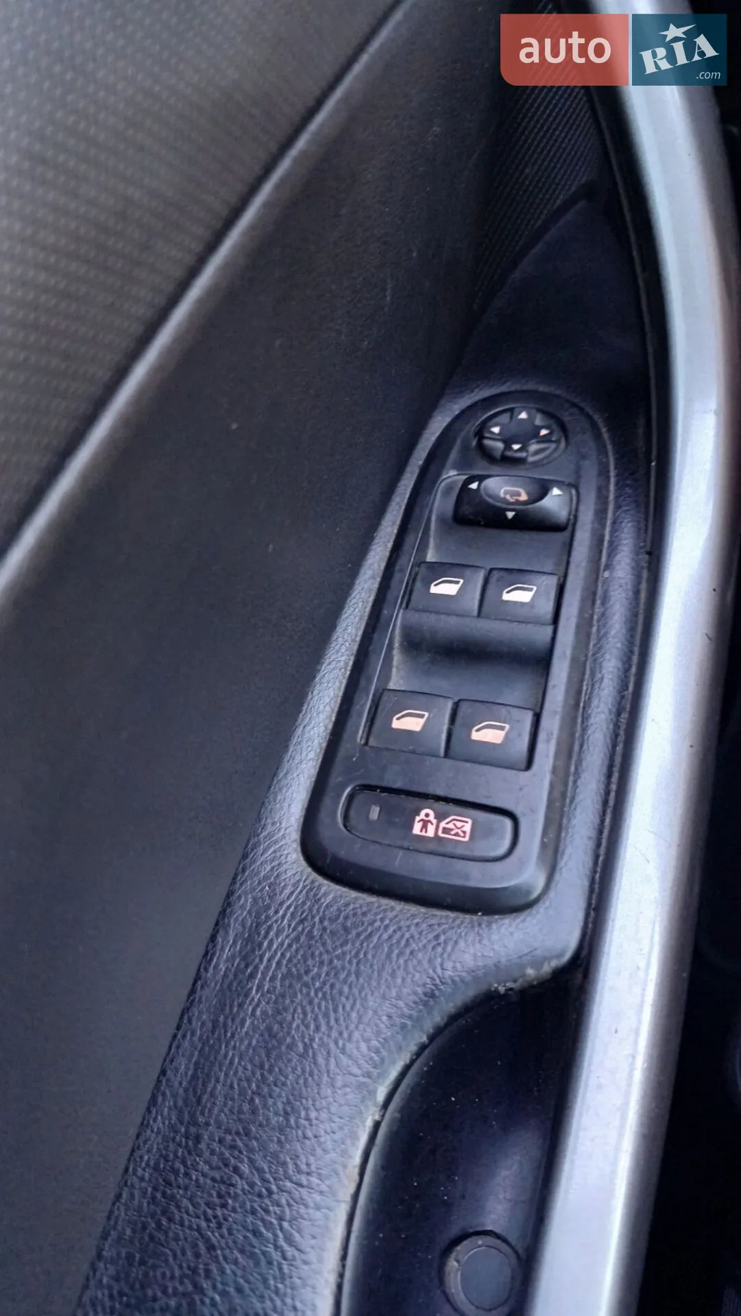 2010 Peugeot 308 - мініатюра 15