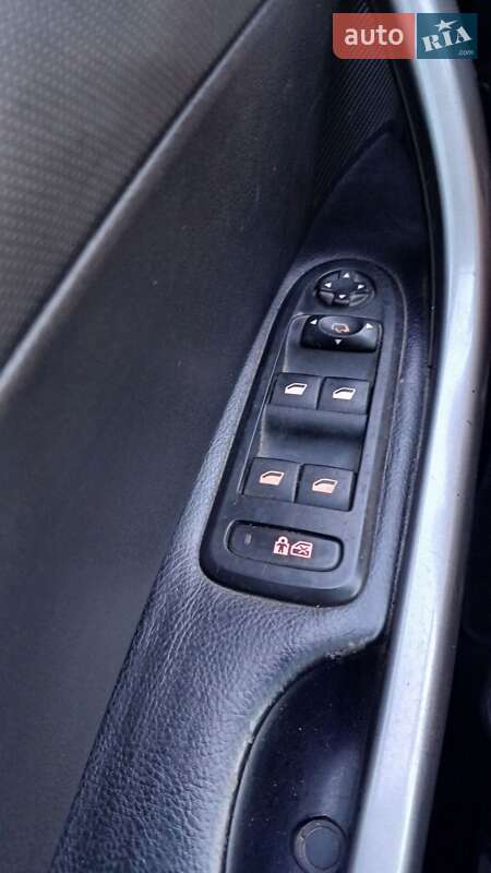 Универсал Peugeot 308 2010 в Ужгороде фото 15 Универсал Peugeot 308 2010 в Ужгороде