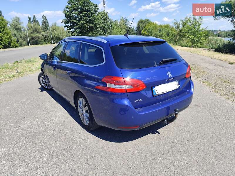 Універсал Peugeot 308 2017 в Черкасах