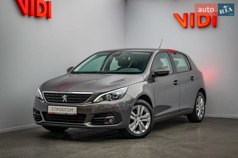 Peugeot 308 2021