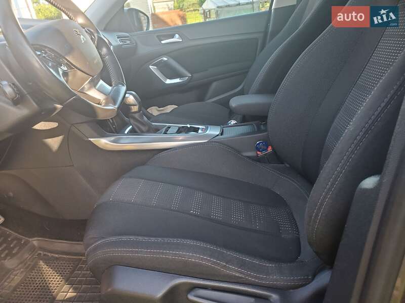 Універсал Peugeot 308 2015 в Житомирі